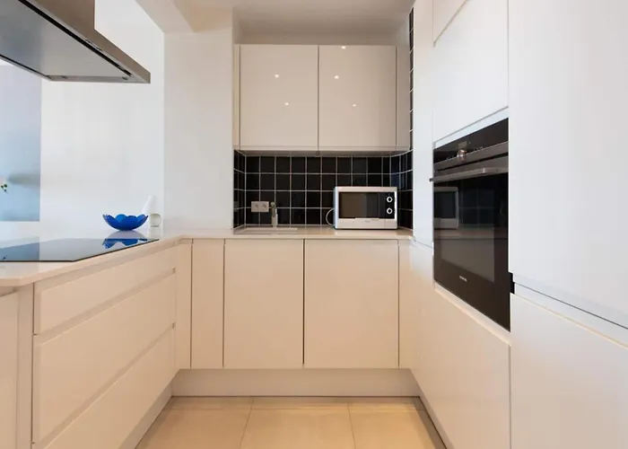 In With Stunning Sea View *