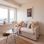 Lägenhet In With Stunning Sea View
