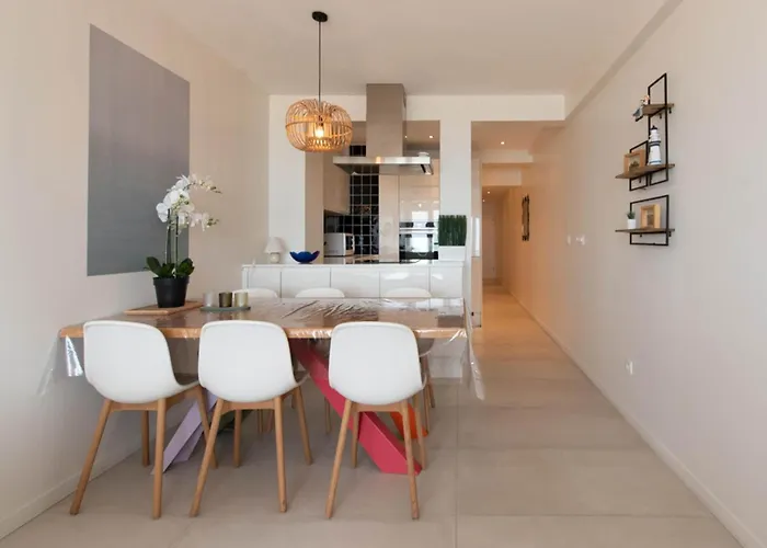 In With Stunning Sea View Apartamento *